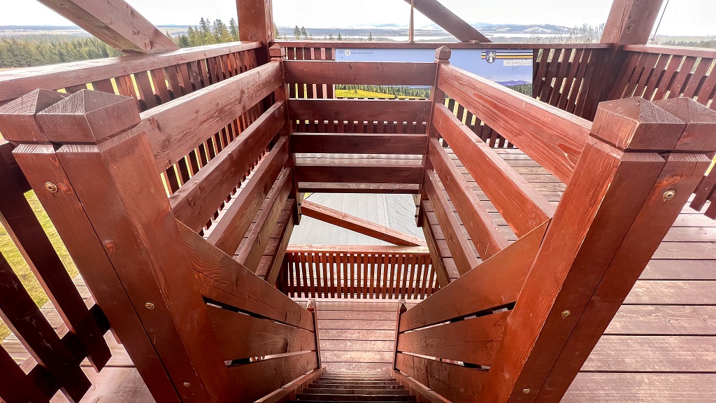 schody na wieże na Marysinej Polanie